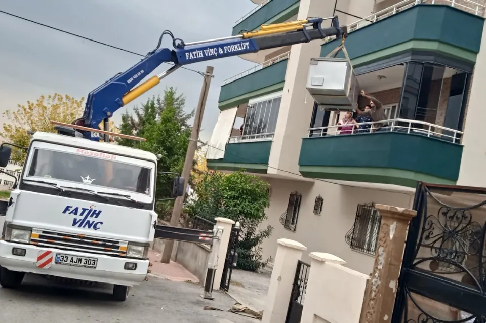 Tek Kırmalı Vinç Kiralama
